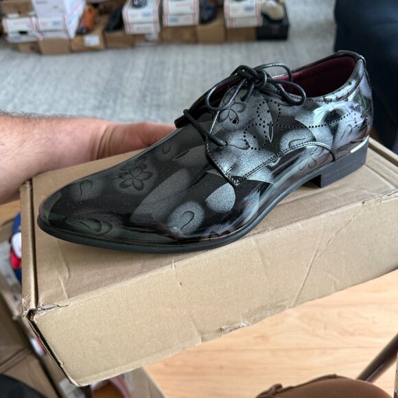 Santimon Mens US 9.5, 12 Grey Floral Patent Leather Pointed Toe Oxford Shoes - Picture 3 of 8